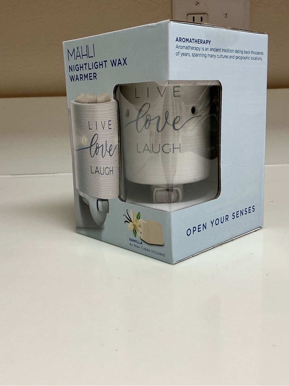 therapy White Live Love Laugh Nightlight Wax Warmer - Picture 2 of 5